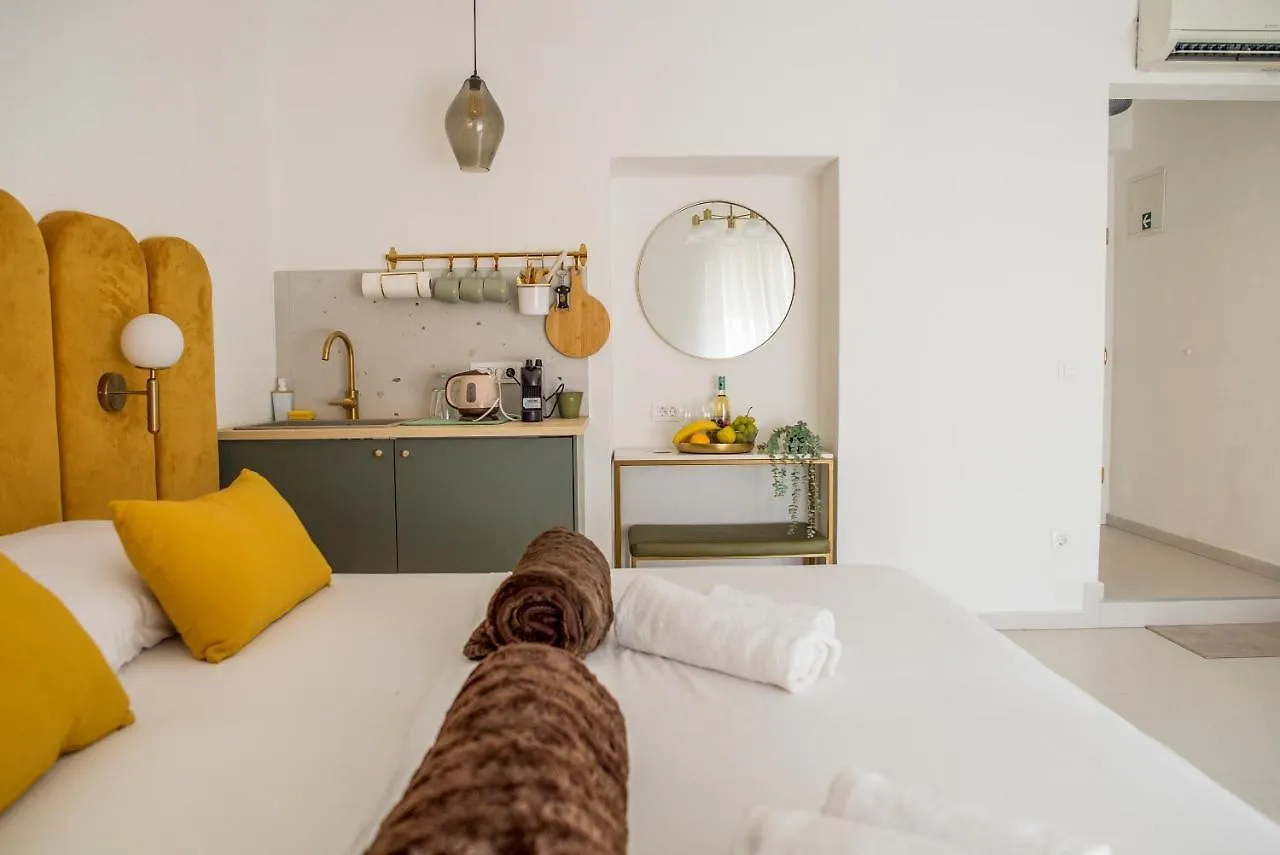 Style Rooms Split