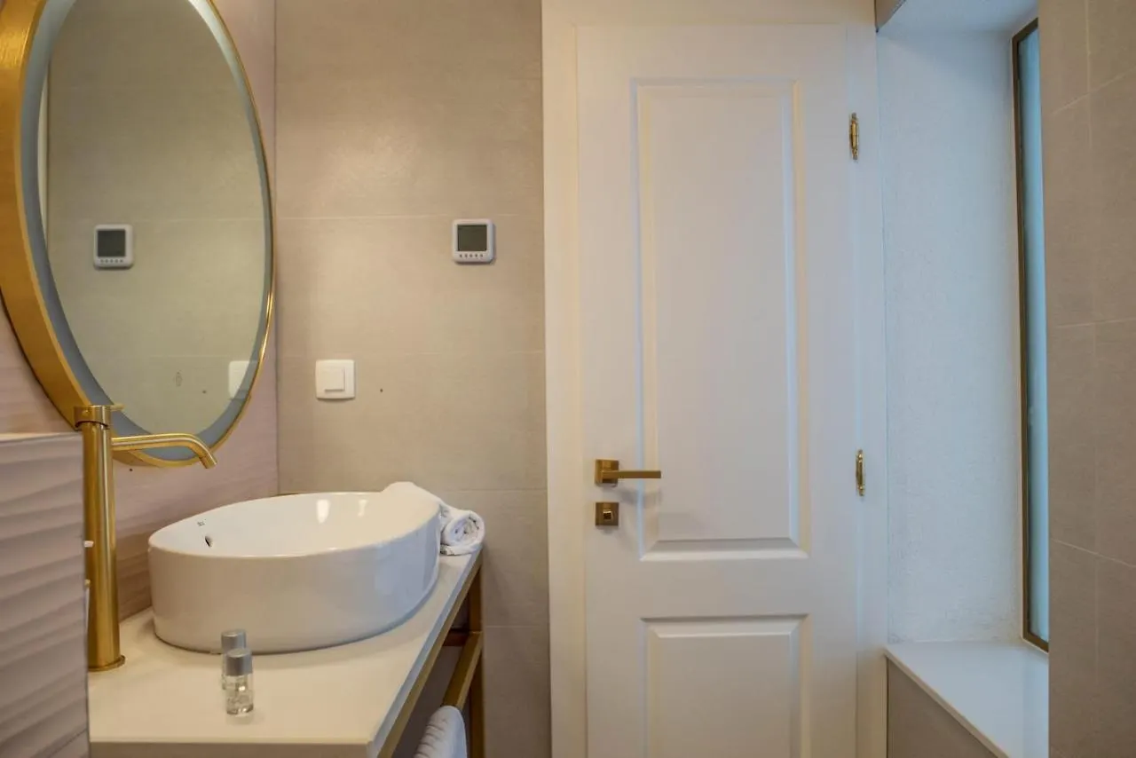 Style Rooms Split