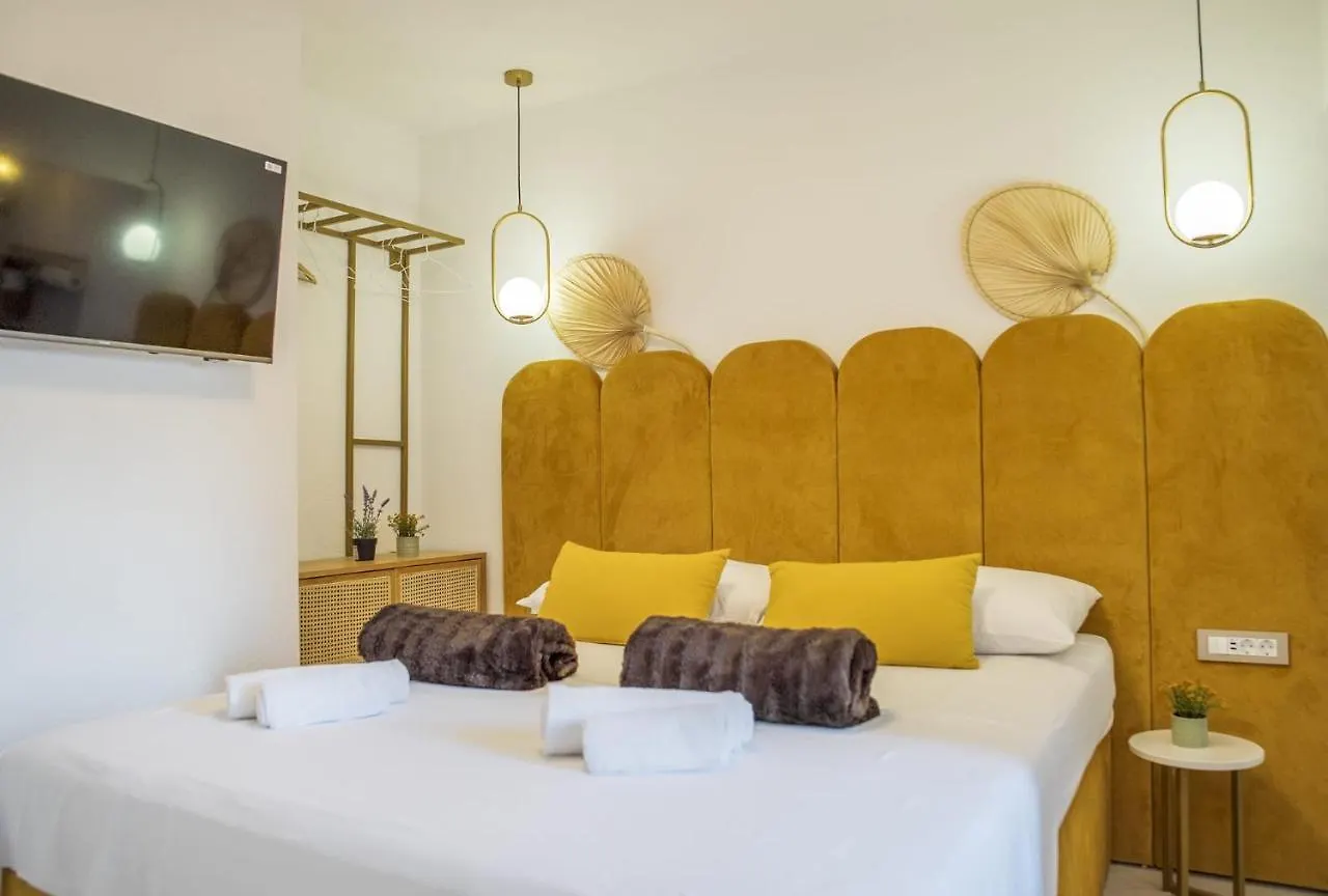 Style Rooms Split