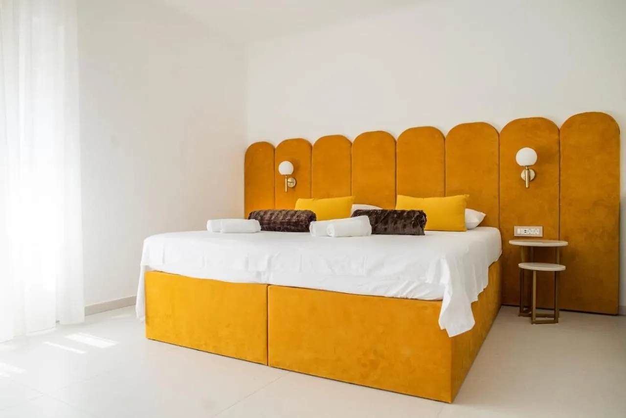 Style Rooms Split Pensión