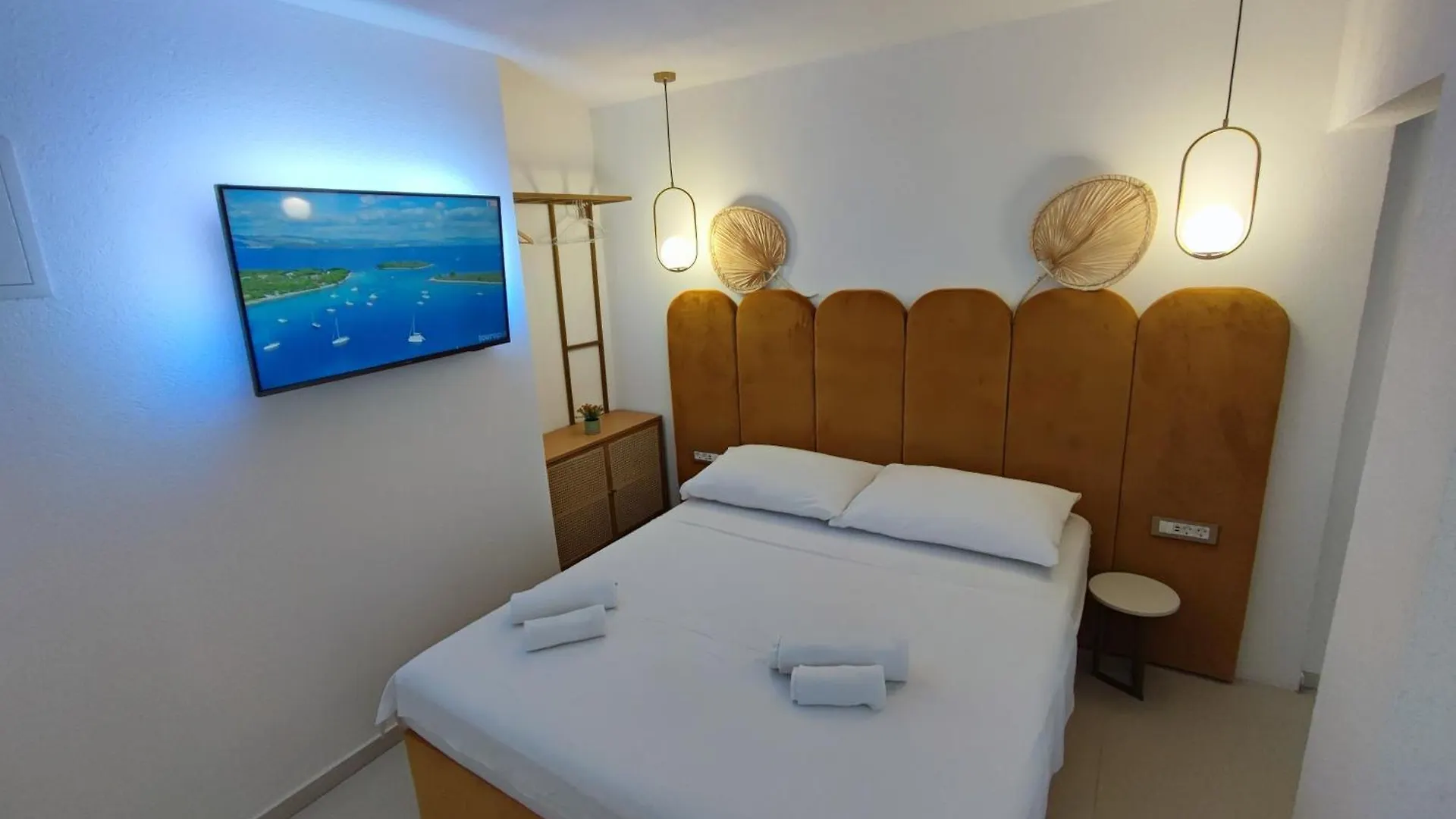 Style Rooms Split