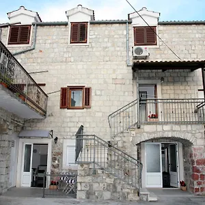 Basic Apartamento