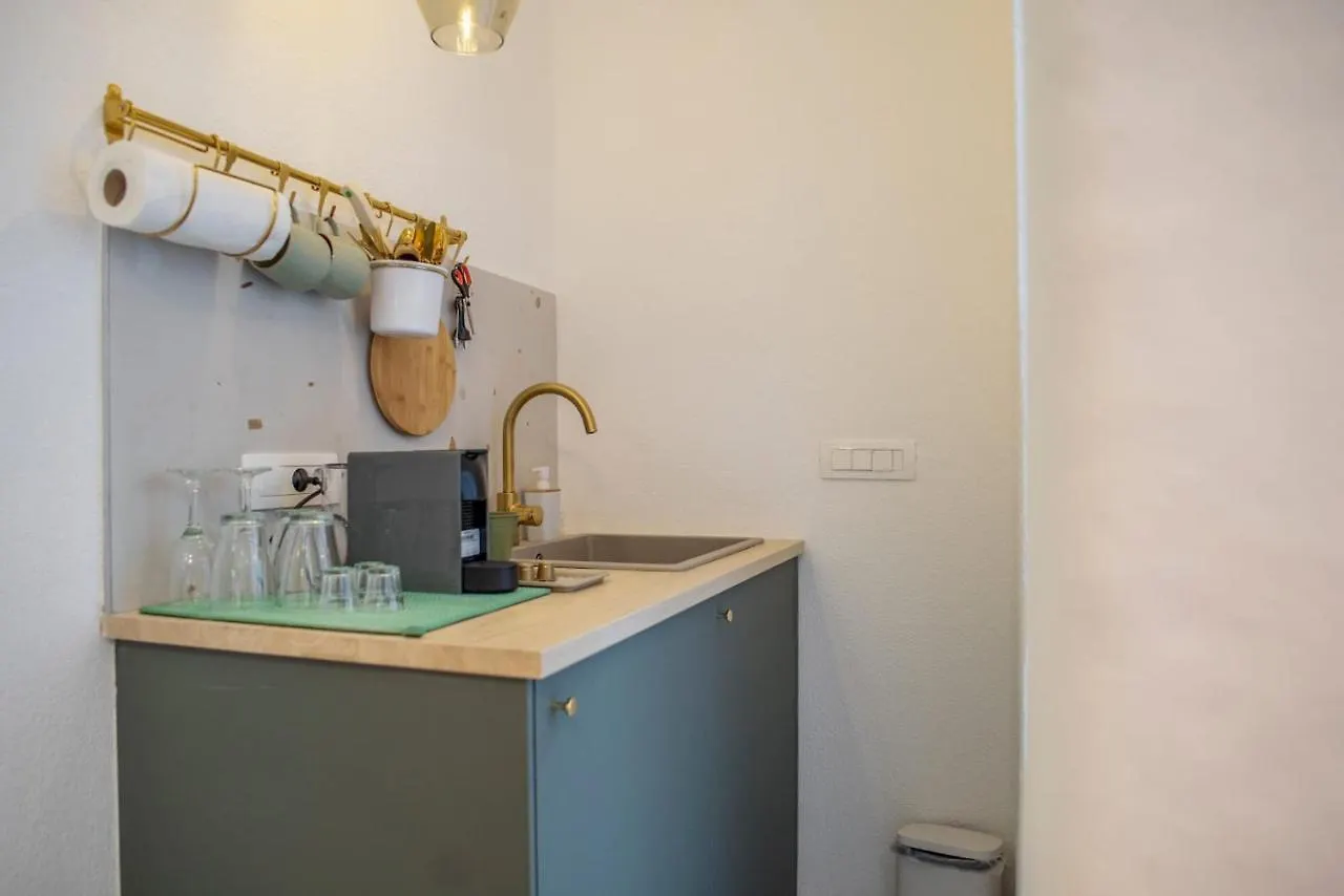 Style Rooms Split Guest house