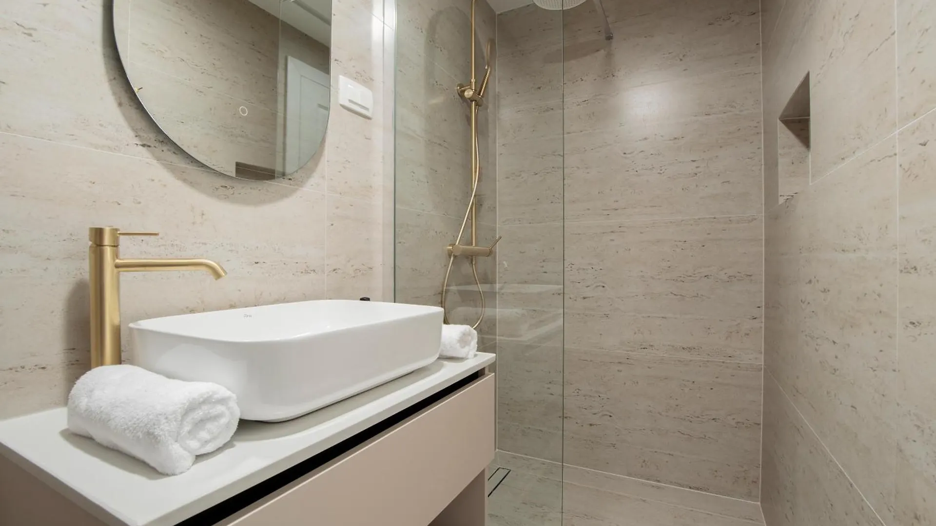 Style Rooms Split Guest house