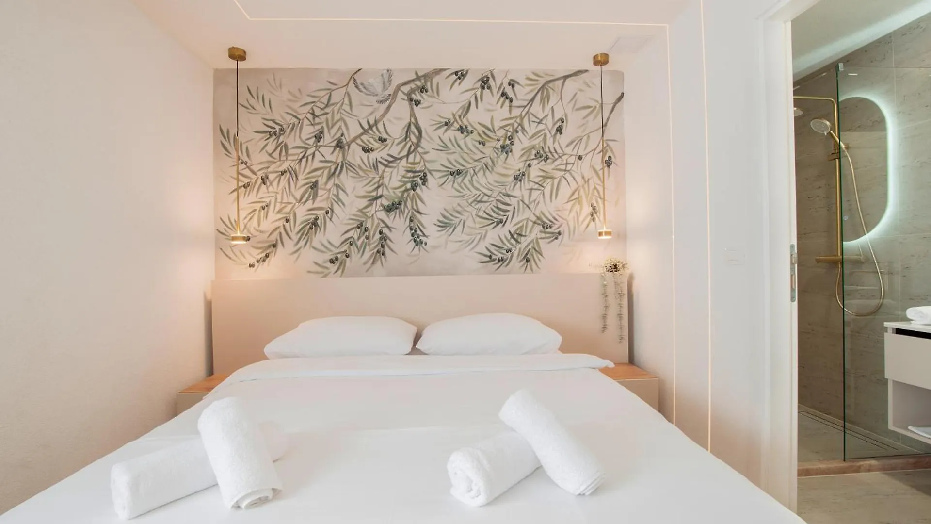 Style Rooms Split